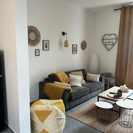 La Jolie Petite Maison Saint-André-les-Vergers Екстериор снимка