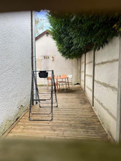 La Jolie Petite Maison Saint-André-les-Vergers Екстериор снимка